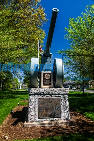 WWI War Memorial  at Norwalk Green